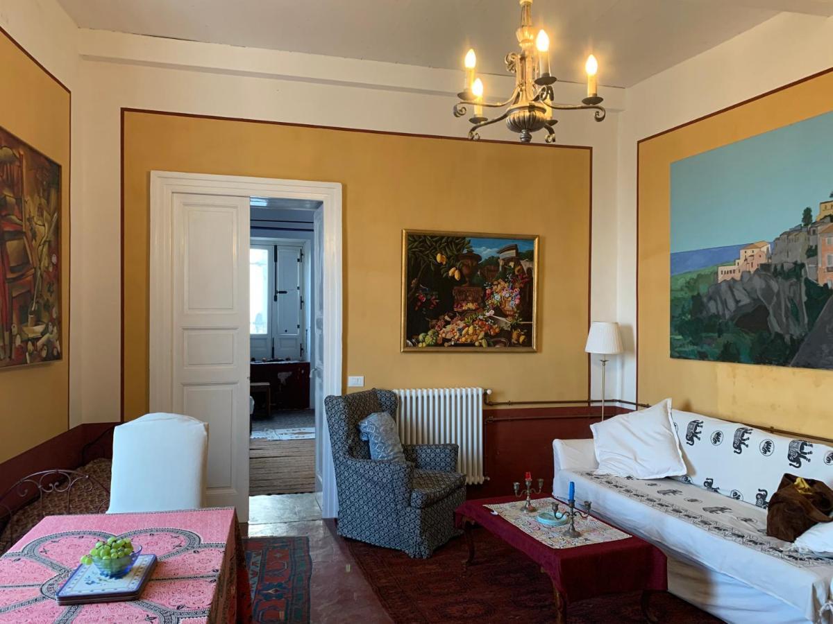 Palazzo Carratelli Apartment Amantea Bagian luar foto