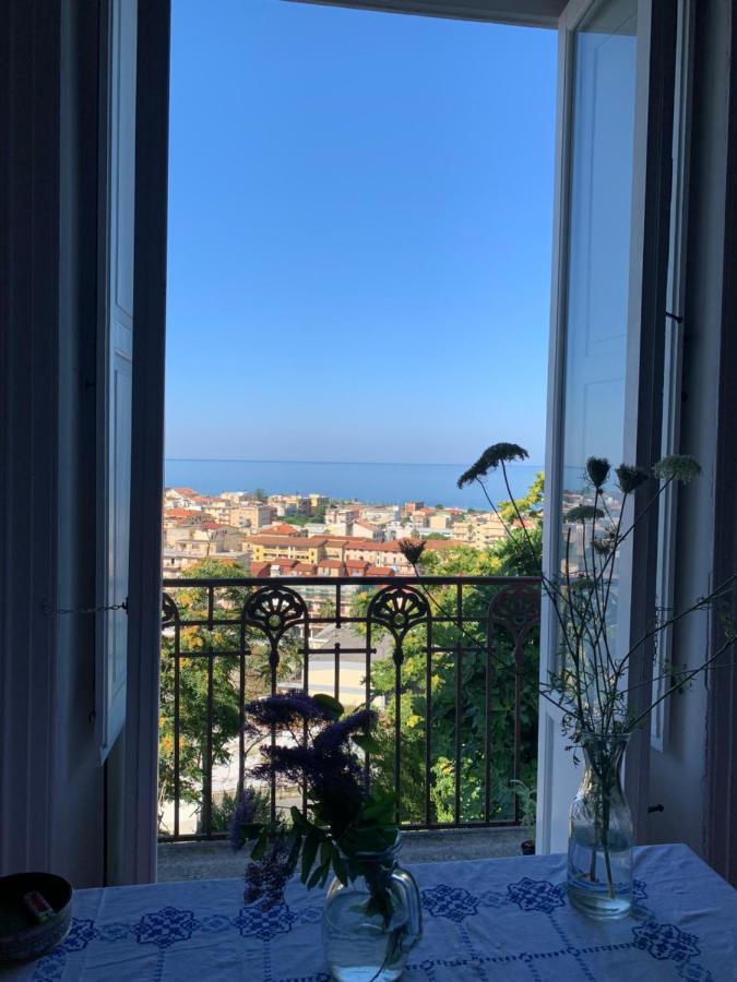 Palazzo Carratelli Apartment Amantea Bagian luar foto